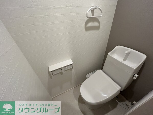 Ours Lavande(ウルス・ラヴァンド)の物件内観写真